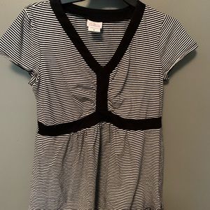 Motherhood maternity medium shirt